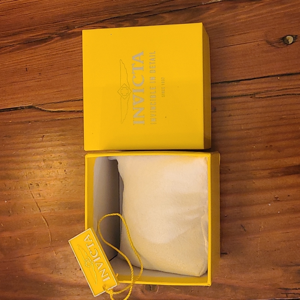 Invicta watch box